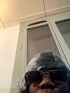 NYRIELLE's cam snapshot