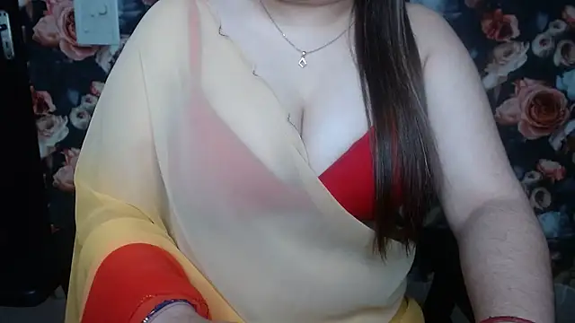 green_girl's cam snapshot