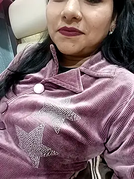 urvashi01224's cam snapshot