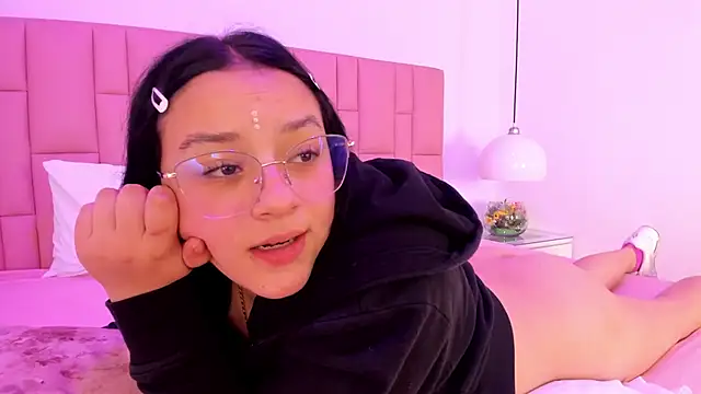 Amy_Ferreira's cam snapshot