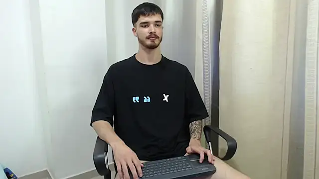 Aleex_Miller live sex cam