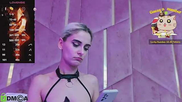 SelenaDaze live sex cam