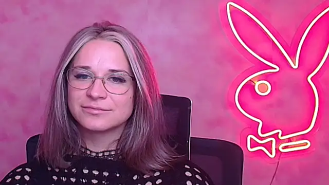 Melodie_Aster's cam snapshot