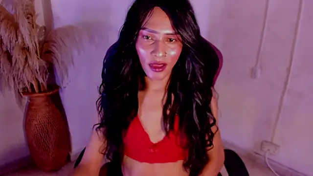 carolinemiller7 live sex cam