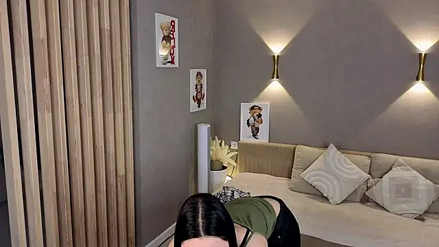 IvoryAmacher's cam snapshot