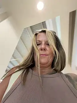 RubyInk's cam snapshot