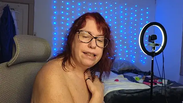 luvely_gurl's cam snapshot