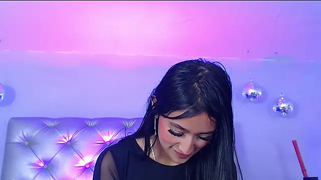 SilvanyMontana's cam snapshot