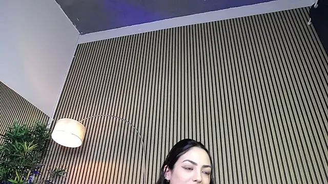 TheaBrown live sex cam