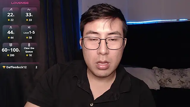 andrewmhilton_'s cam snapshot