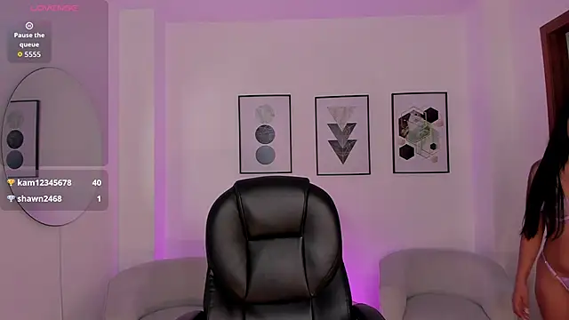 Beverly_johnson's cam snapshot