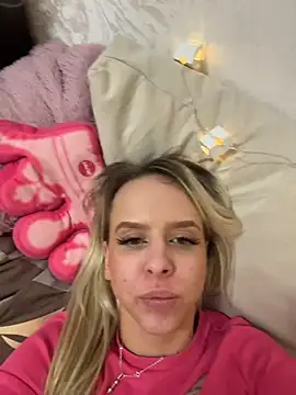 LikaCat live sex cam