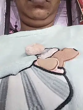 Cute_Sona17's cam snapshot