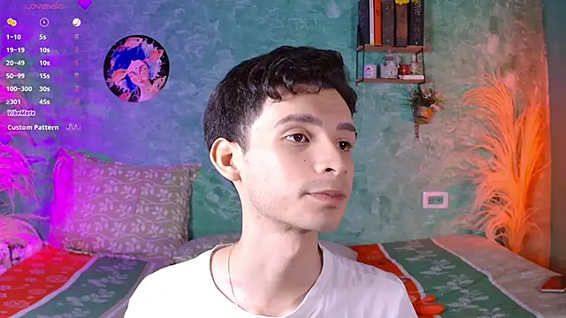 VicenteFerrer live sex cam