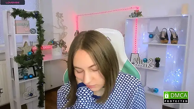 Elma_Lily's cam snapshot