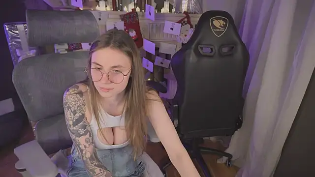 carolina_elf's cam snapshot