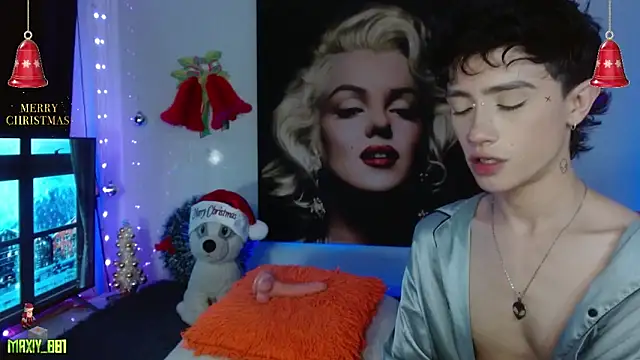 maxiy_001 live sex cam