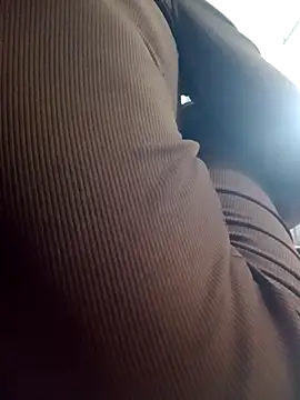 SARA6926969's cam snapshot