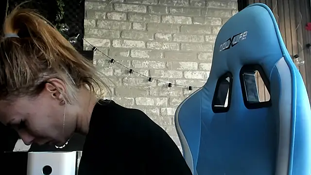 karo123421 live sex cam