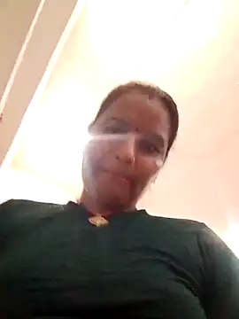 Suhani_hot12's cam snapshot