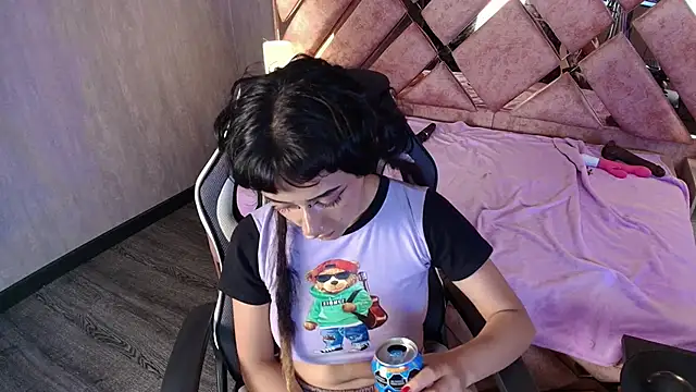 Babyyrasta666's cam snapshot