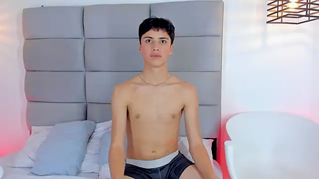 JoshClaarktt live sex cam