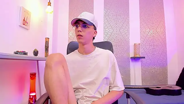 Nikolay_Gregori live sex cam