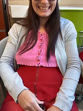 NataKitten live sex cam