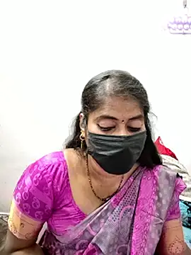 tamil_Sigappu_Roja's cam snapshot