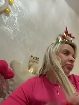 LikaCat's cam snapshot