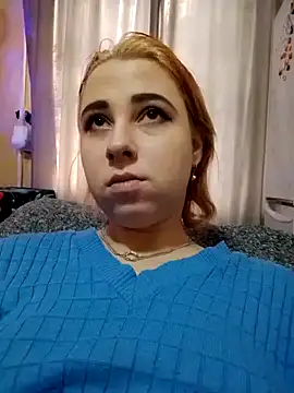 Gussie_Bridie's cam snapshot