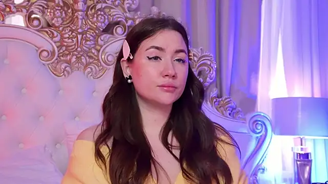 MeganStrain's cam snapshot