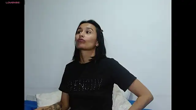 Gia_Lee's cam snapshot