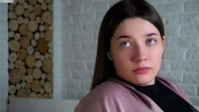 LowOncoming's cam snapshot