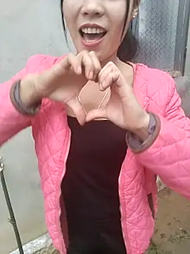 gugu0022's cam snapshot