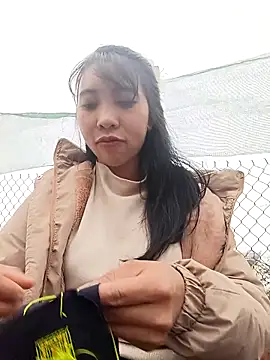 emaame68's cam snapshot