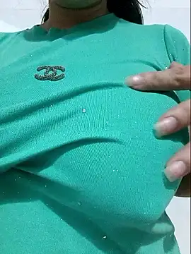 Shine_Mai's cam snapshot