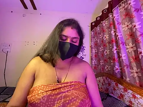 LouleyRanii's cam snapshot