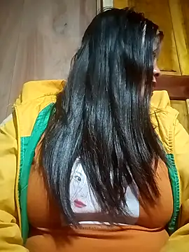 MinaYangon502's cam snapshot