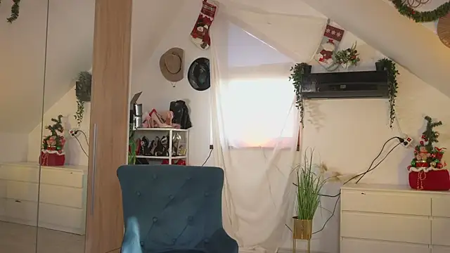 Amaliamour live sex cam