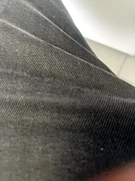 012ptaDickBBC's cam snapshot