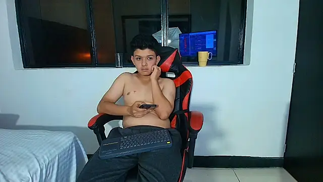 NathanBrookhs's cam snapshot