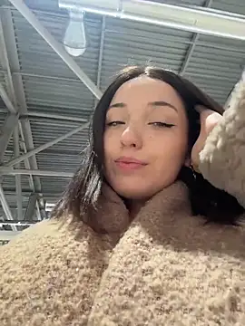 DollyTall live sex cam