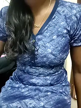 Tamilmallu-duskygirl03 live sex cam