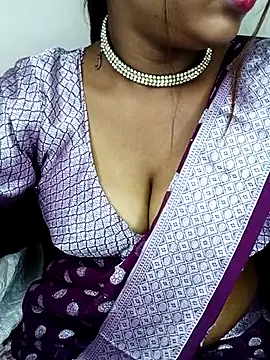 Marathi_gavtami's cam snapshot