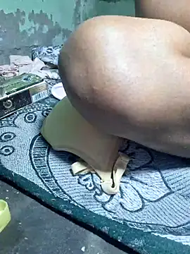 Priya_Bong's cam snapshot