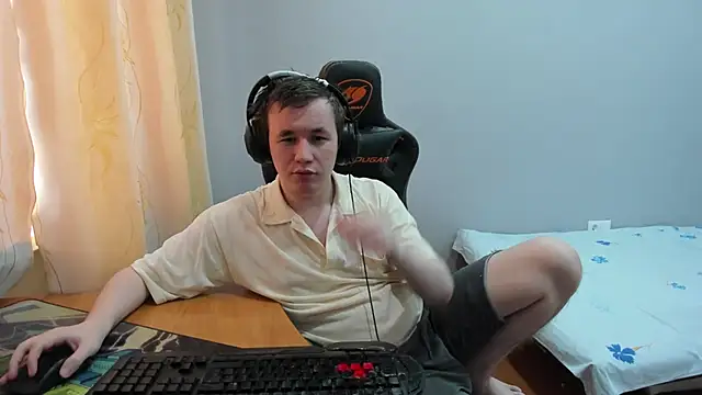 iliaskrislove live sex cam