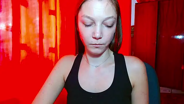 EmillyPlay live sex cam