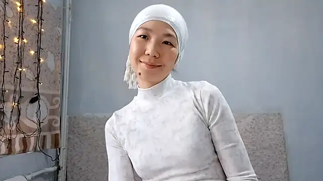 VuiCutie live sex cam