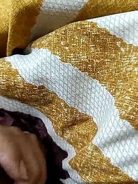 wrong_man25's cam snapshot